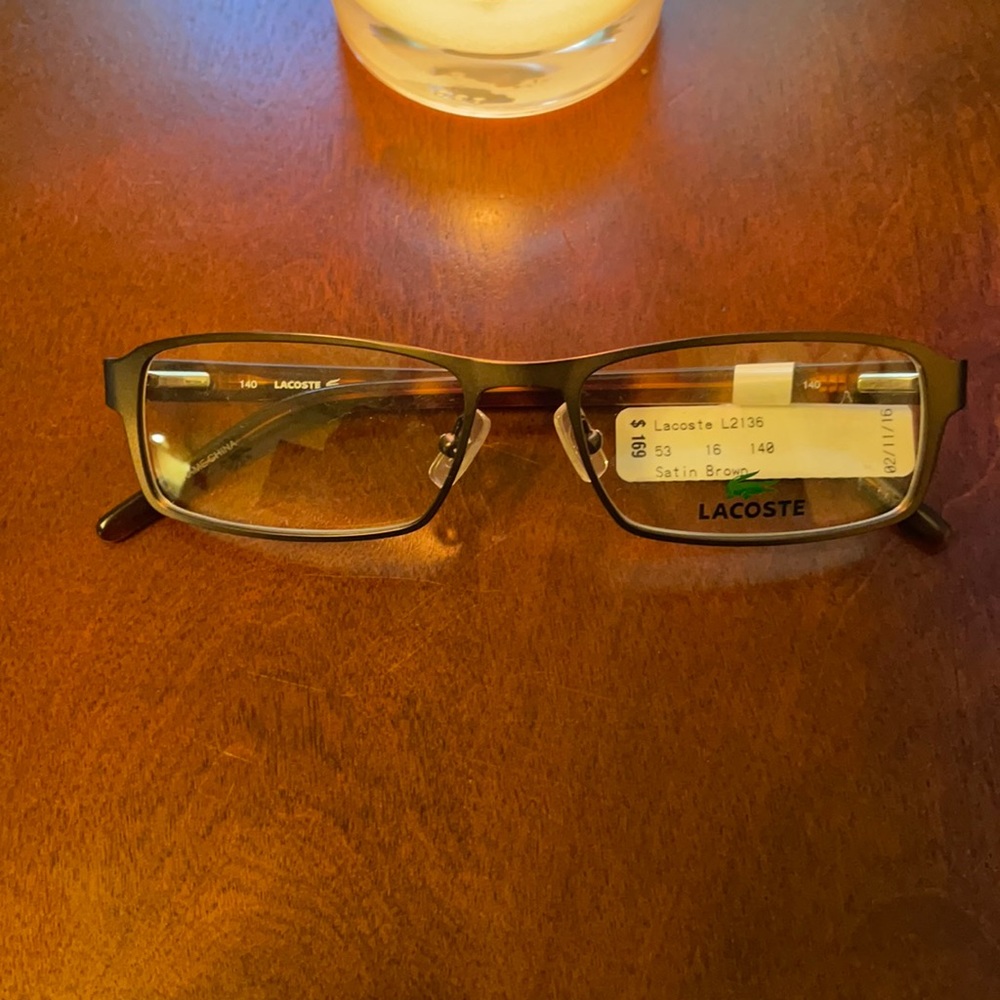 Lacoste glasses L2136